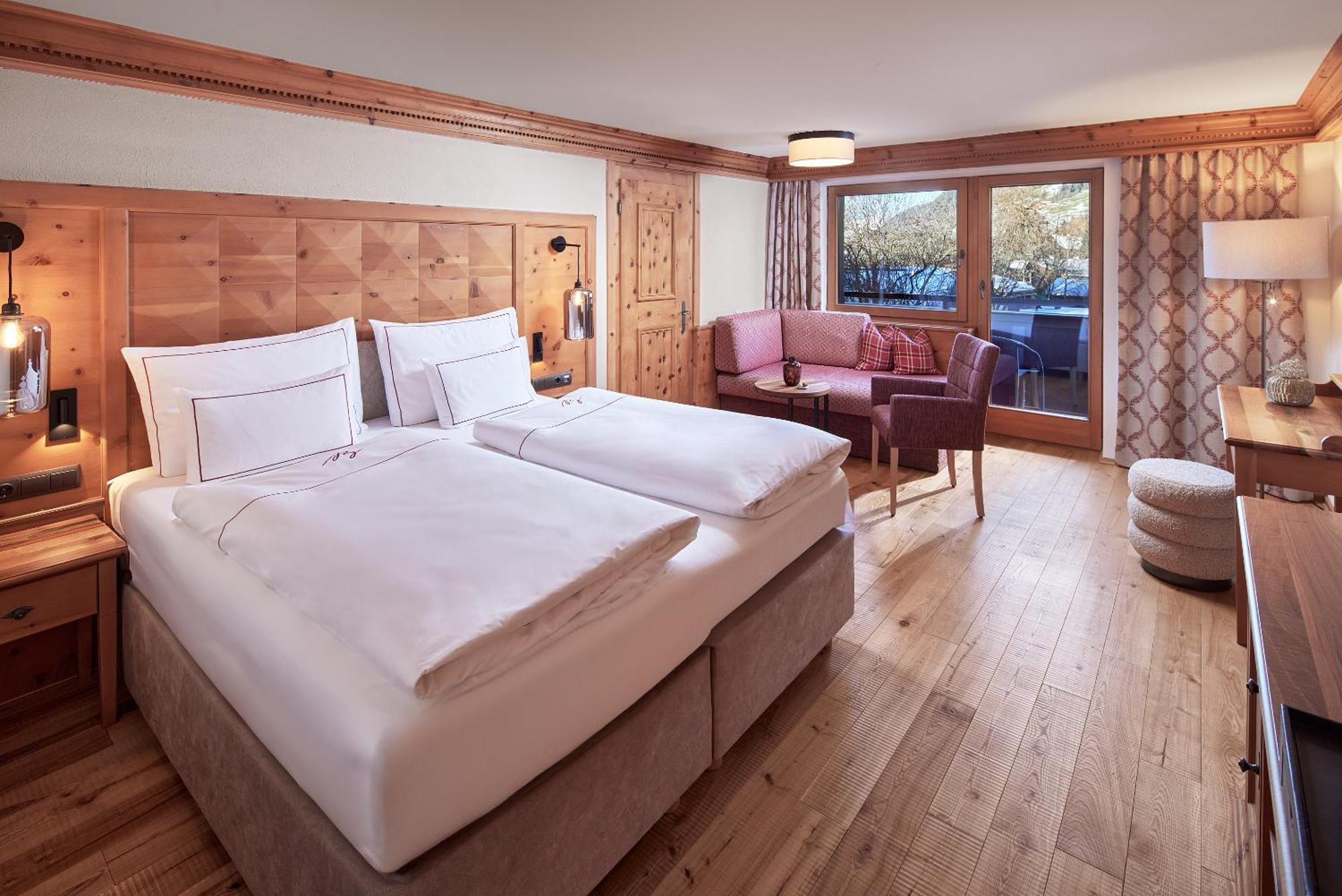 Der Boeglerhof - Pure Nature Spa Resort Alpbach Exterior photo