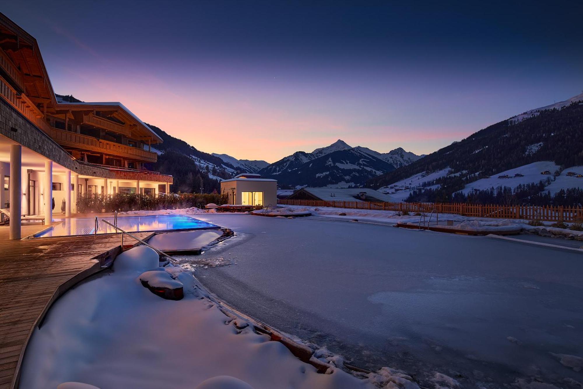 Der Boeglerhof - Pure Nature Spa Resort Alpbach Exterior photo